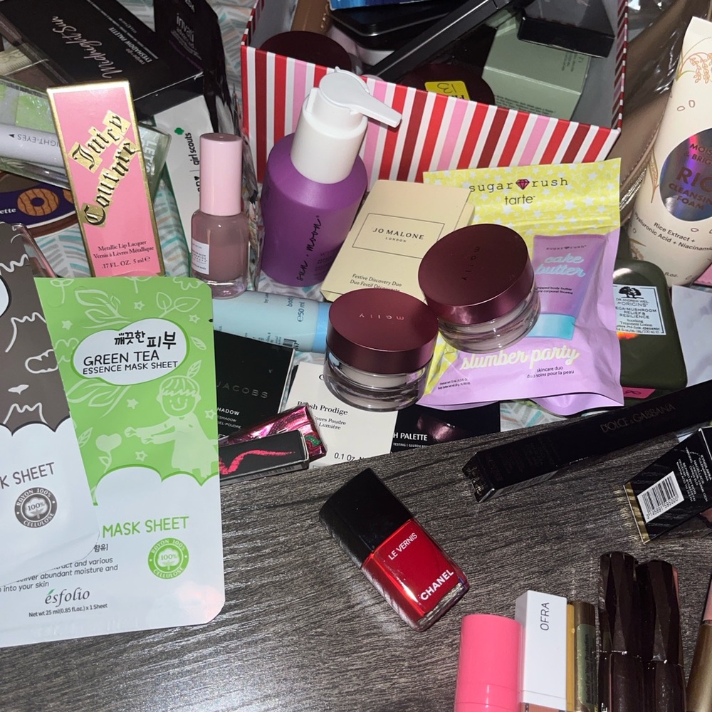 $60 worth for $25 bundle deal mystery (will take requests on some things) NWT - Picture 5 of 6